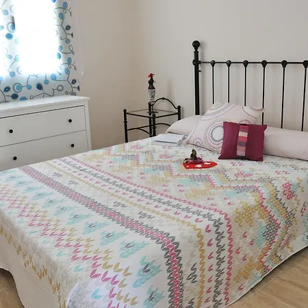 Dunia 211 * Puerto del Carmen (Lanzarote)